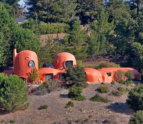 Check Out This Flintstone House in the San Francisco Bay Area